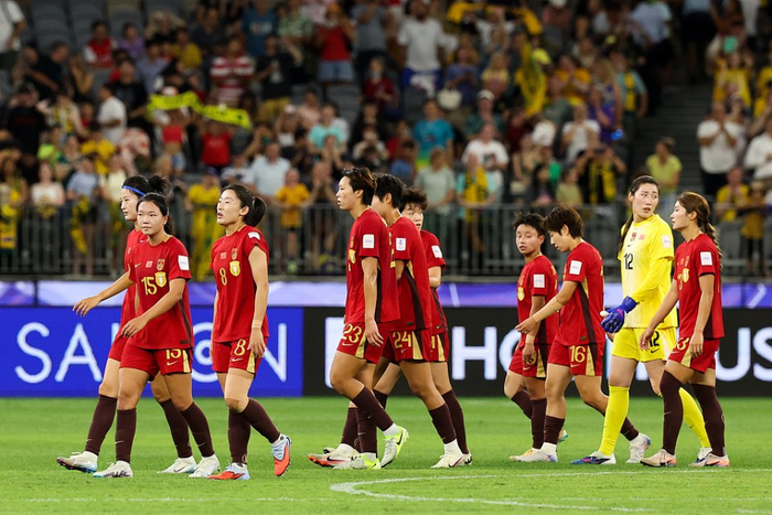 中国女足半决赛遭澳大利亚逆转 米利西奇展望未