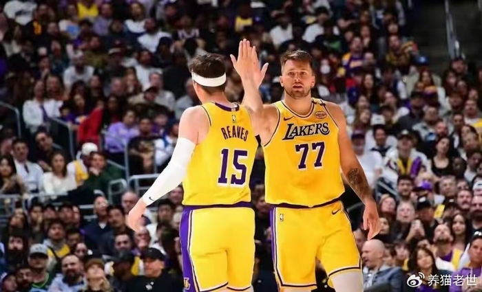 湖人逆转森林狼豪取三连胜 东契奇小里联手轰
