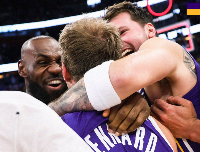 湖人9连胜期间球员高尔夫团建 詹姆斯父子合影引