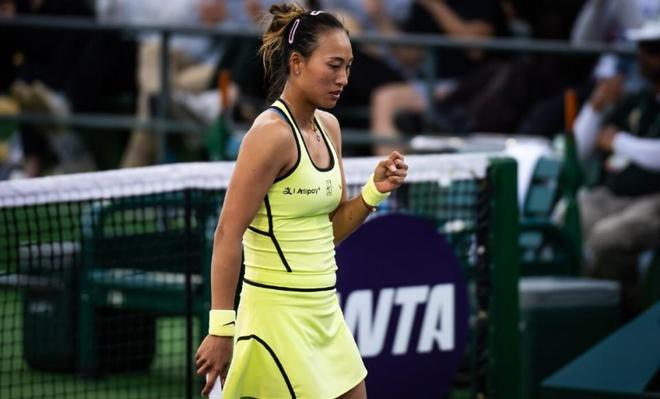 郑钦文逆转凯斯连续两年闯入迈阿密站16强